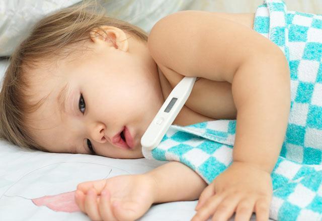 Soğuk havalar kulak enfeksiyonu riskini arttırıyor Soğuk havalar kulak enfeksiyonu riskini arttırıyor