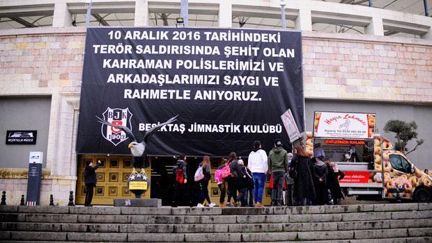 Beşiktaş Kulübü şehitleri unutmadı