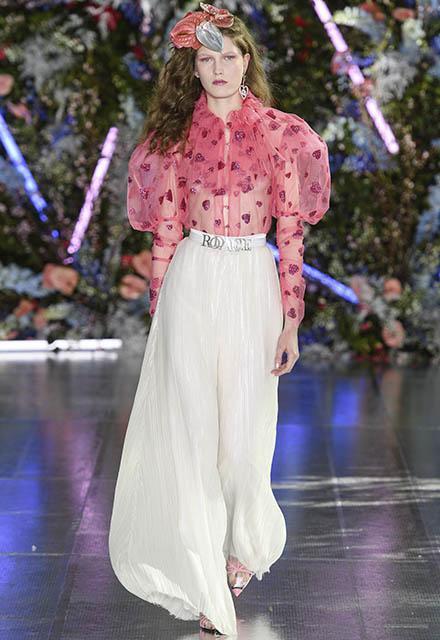 Kabarık kollar ... Kabarık kollar ...