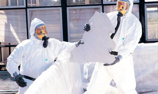 Yıkılan binalarda zehirli ‘asbest tehdidine’ son