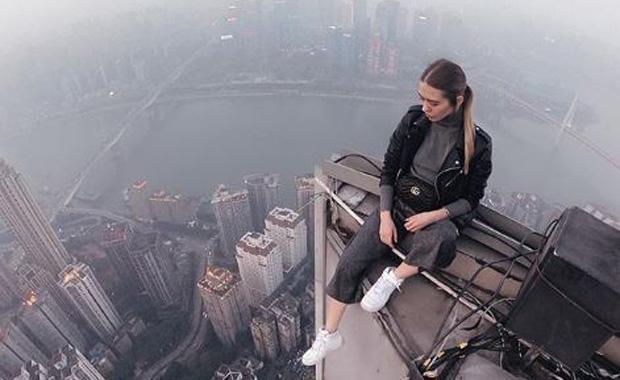 Rus fenomen fotoğraflarıyla olay oldu