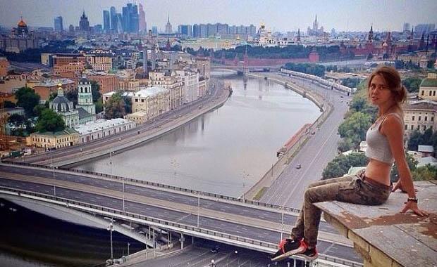 Rus fenomen fotoğraflarıyla olay oldu