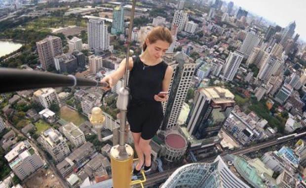 Rus fenomen fotoğraflarıyla olay oldu