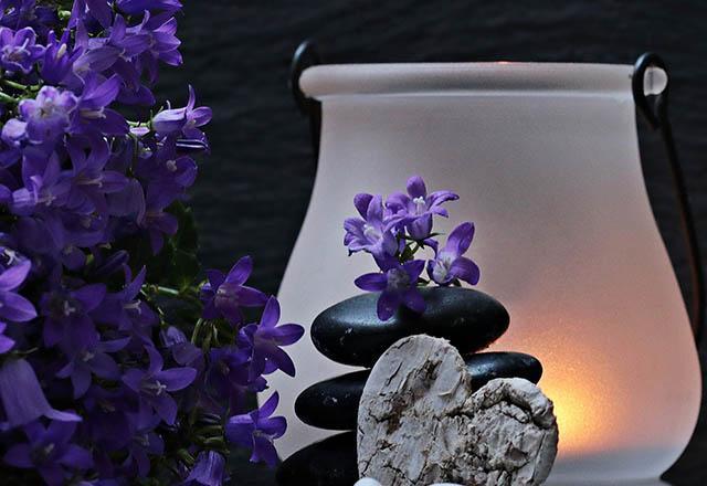 Evde meditasyon köşesi kurmanın püf noktaları