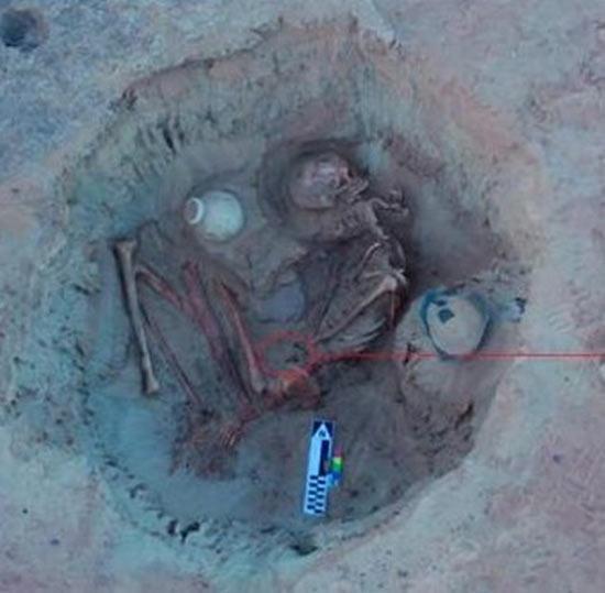 Mısırda hamile bir kadına ait 3 bin 700 yıllık mezar bulundu