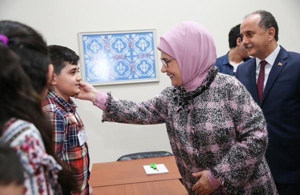 Emine Erdoğan, Engelsiz Üniversitenin açılışında konuştu