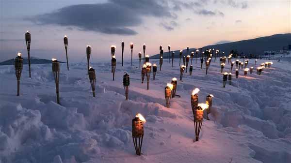 Sarıkamış şehitleri için eksi 15 derecede saygı nöbeti
