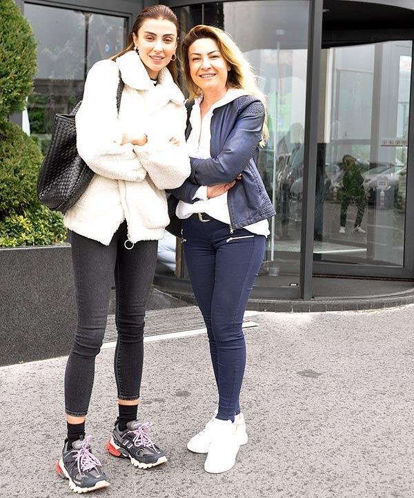 Özge Ulusoy makyajsız görüntülendi