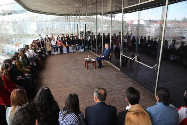 Son dakika... Cumhurbaşkanı Erdoğandan faiz ve kur yorumu: Operasyonları ters tepti