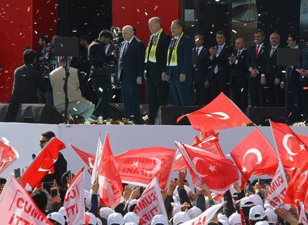 Cumhurbaşkanı Erdoğandan sert eleştiri: Bu adam Ankaranın başına gelirse ne tür sahte senetler düzenleyeceğini hatırlayın