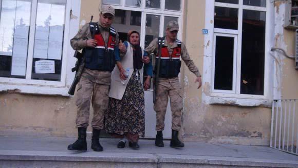 40 yıllık eşini uyurken keserle öldürmüştü Flaş gelişme...