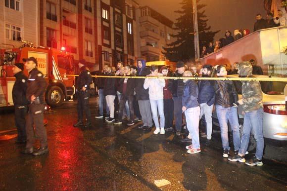 İstanbulda korku dolu anlar İmam camiden anons yaptı herkes sokağa fırladı...