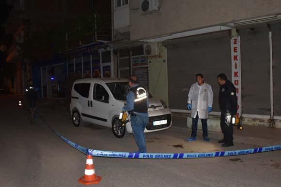 İzmirde sokak ortasında infaz