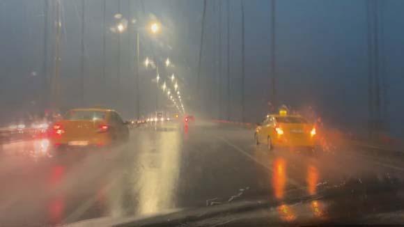 Son dakika... İstanbulda sağanak yağış
