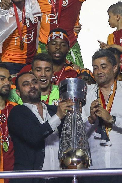 Galatasarayda Hasan Şaş korkuttu