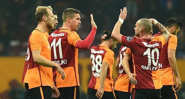 Galatasarayın sol kanadı ve Podolski farkı...