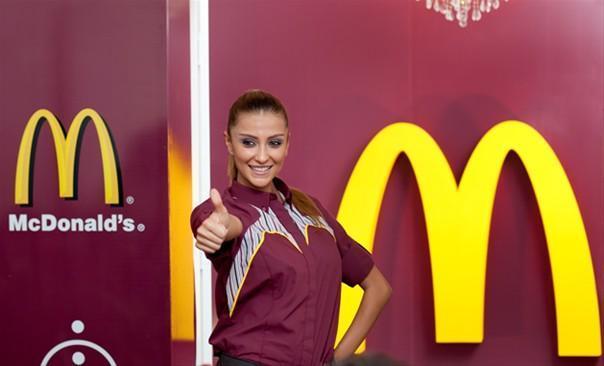 Mc Donalds Özlem Süer Üniformaları