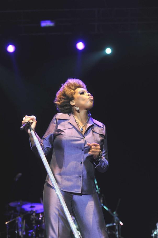 Macy Gray Turkcell Kuruçeşme Arena Konseri