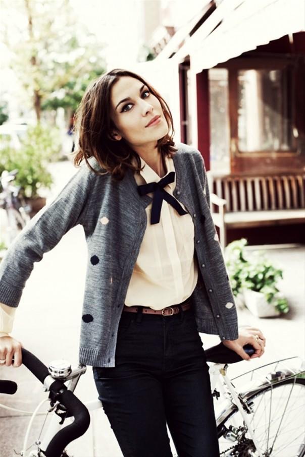 Alexa Chung Vero Modada