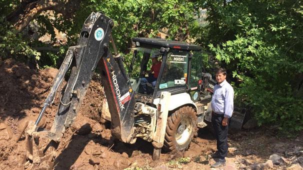 İçme suyu hattından çıkan kunduz şaşırttı