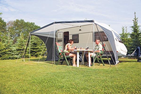 Ucuz tatil formülü çadır veya karavan