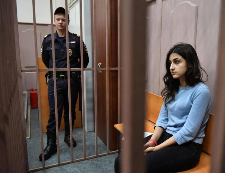 Yaoi porno tentacles Mast holatda meni sikishdi