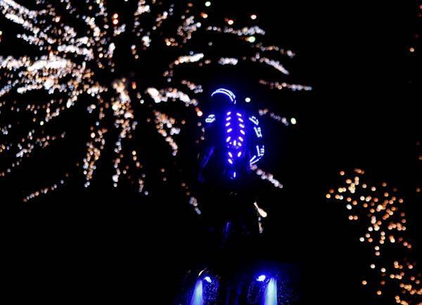 Yer: Adana... Meraklı gözler arasında havalandı