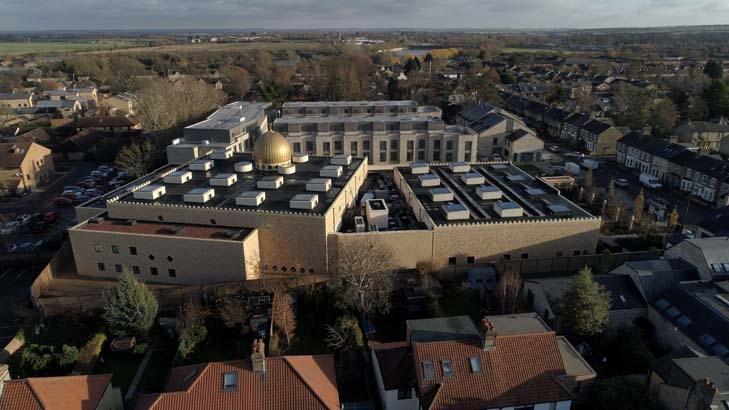 İngilteredeki Cambridge Camisi açıldı