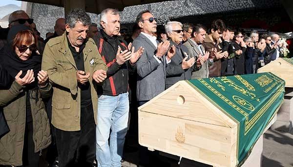 Usta yönetmen Tunç Başarana son görev