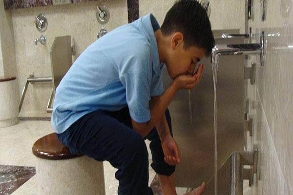 SIRALI ABDEST ALIMI 2 - AĞZA SU ALMAK