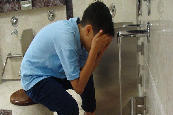 ABDEST - YÜZÜ YIKAMAK