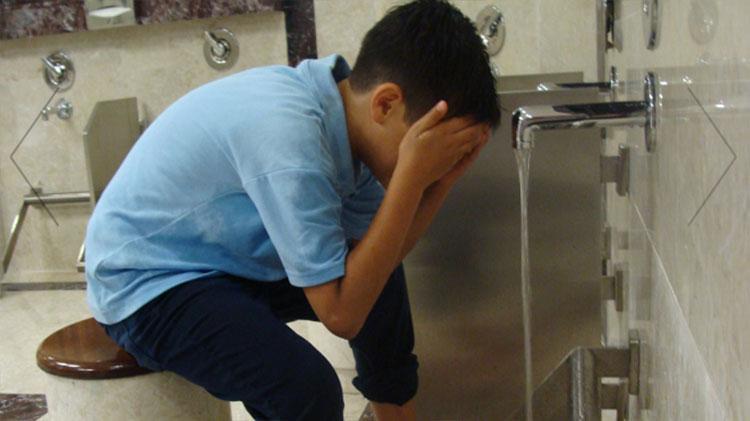 YÜZ YIKAMAK YÜZ YIKAMAK