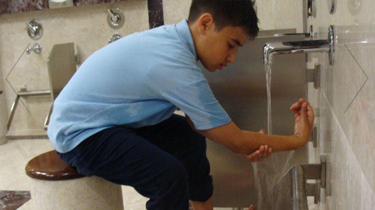 SAĞ KOLU YIKAMAK SAĞ KOLU YIKAMAK