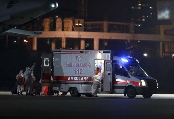 Son dakika haberi... Vuhandaki Türk yolcular geldi İşte ilk görüntüler