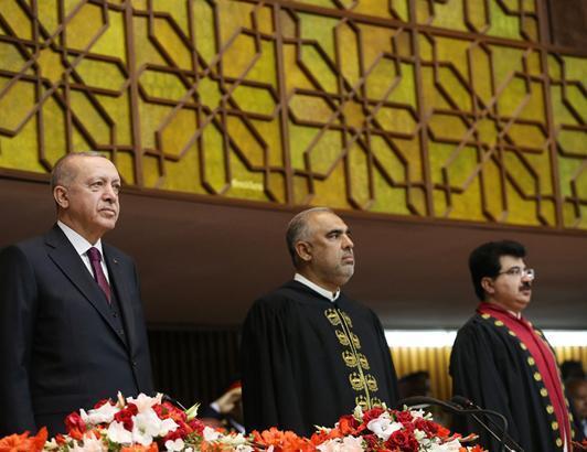 Cumhurbaşkanı Erdoğan Pakistanda Cuma namazında dikkat çeken görüntü
