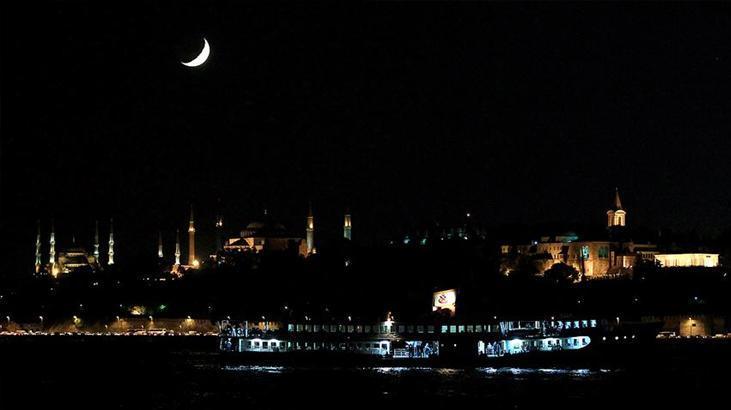 İstanbul'da gece vapur seferleri başlıyor
