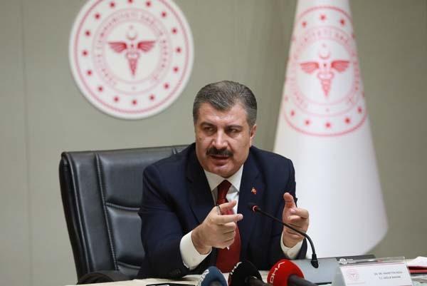Son dakika: Sağlık Bakanı Koca duyurdu İl il corona virüsten ölen sayısı ve vaka sayısı...
