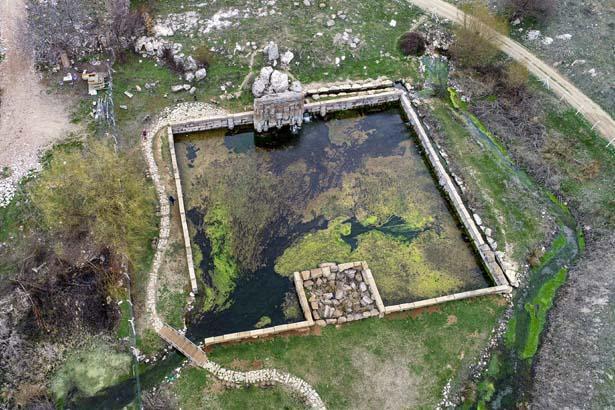 3200 yıllık su anıtının gönüllü bekçisi