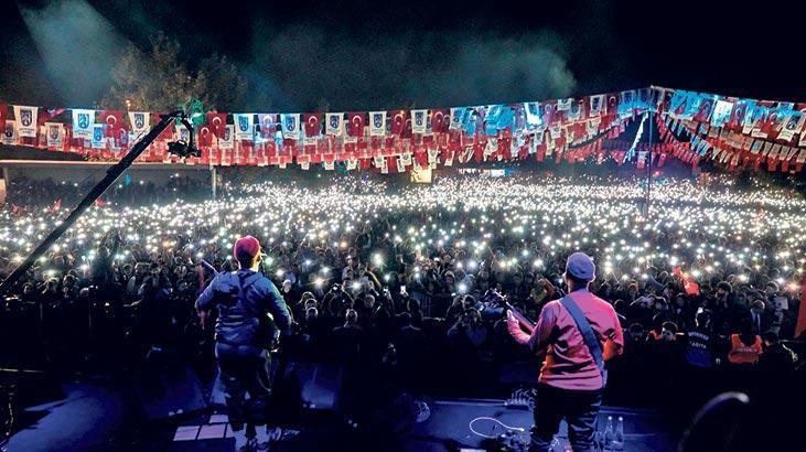 Tıp uzmanlarından salgın uyarısı: 2021 yazına kadar konser olmayacak