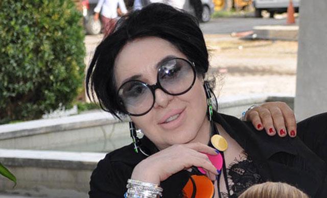 NUR YERLİTAŞ KİMDİR NUR YERLİTAŞ KİMDİR