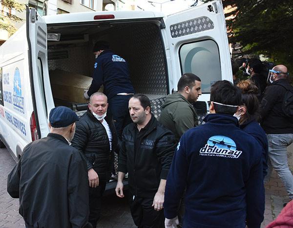 Son dakika: Ünlü modacı Nur Yerlitaş hayatını kaybetti Son dakika: Ünlü modacı Nur Yerlitaş hayatını kaybetti