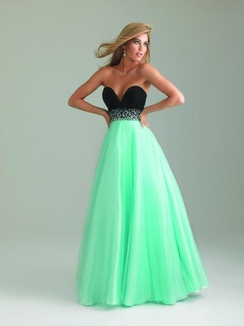 2026 En Şık Abiye Elbise Modelleri - Düğün, Nişan Merasimlerinde Giyilebilecek Kısa Ve Uzun Elbiseler