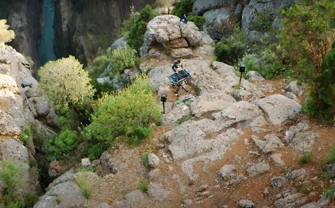 Tazı Kanyonunda klip çektiler