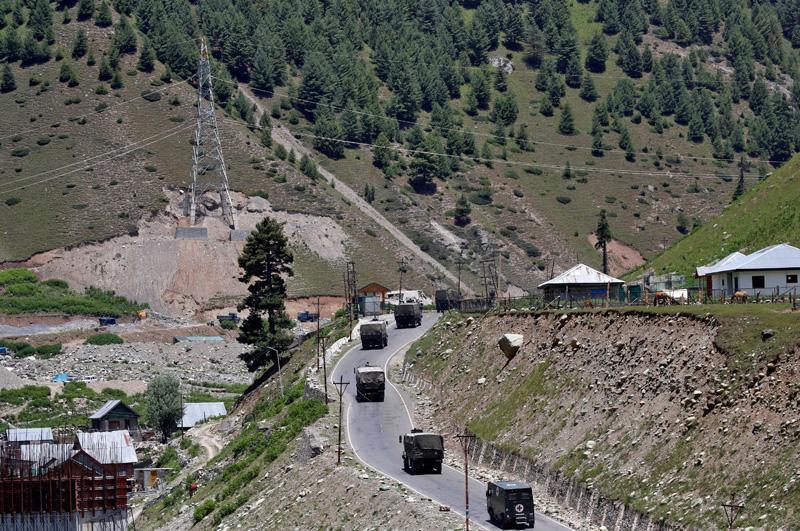 Son dakika: Büyük risk Dünya nefesini tuttu, savaş...