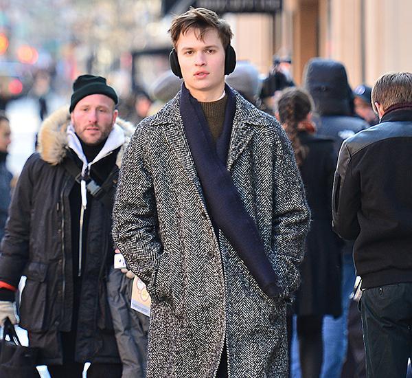 Ansel Elgort cinsel tacizle suçlanıyor