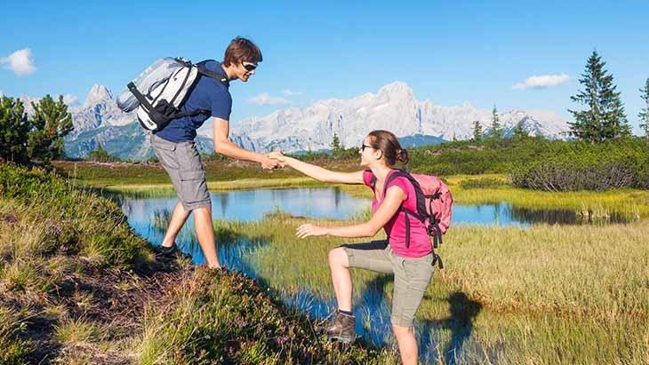 Partnerinizle yapabileceğiniz 6 açık hava egzersizi