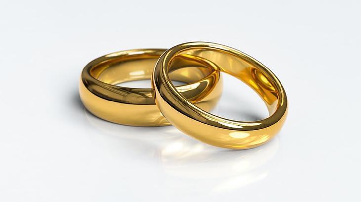 Rüyada Nişanlanmak Ne Demek? Nişanlandığını Görmek Ne Anlama Gelir