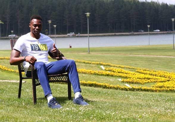 Carlos Kameni: Fenerbahçeyi FIFAya şikayet ettim