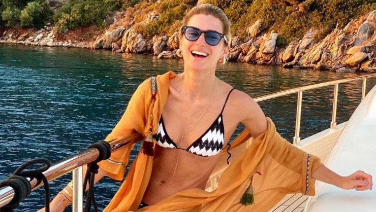 Nazlı Kayı: Annem sil diyor ama silmiyorum