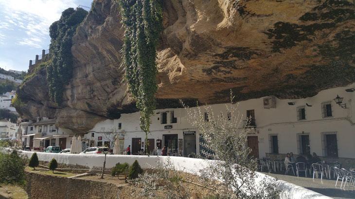 Setenil de las Bodegas, İspanya